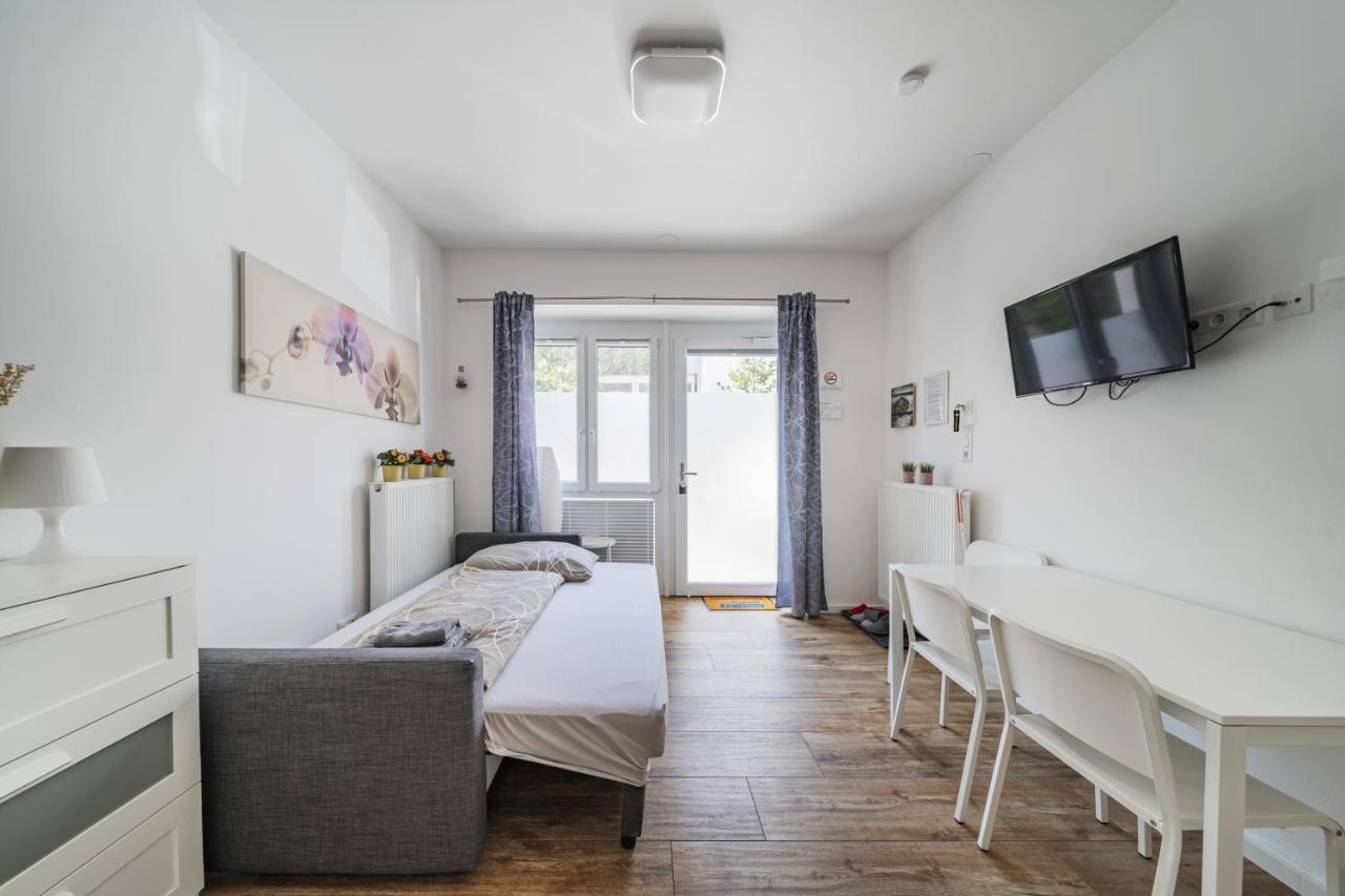 Modernes Appartement Nahe U-Bahn Und Schoenbrunn Βιέννη Εξωτερικό φωτογραφία